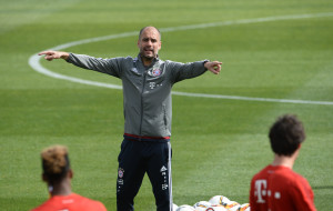 Munich's head coach Pep Guardiola gestures during a training session in Doha, Qatar, 10 January 2016. Bayern Munich stays in Qatar until 12 January 2016 to prepare for the second half of the German Bundesliga season. Photo: Andreas Gebert/dpa